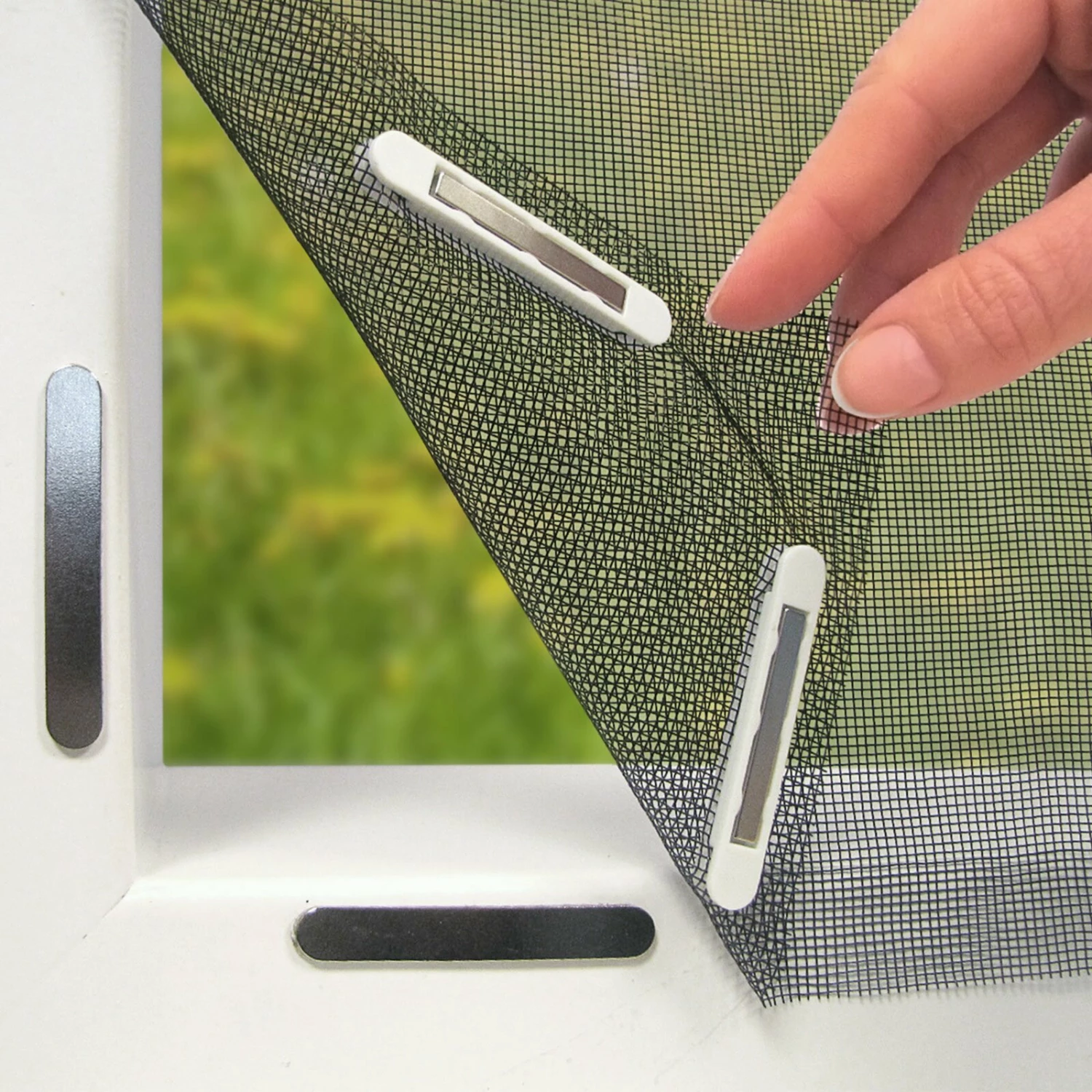 EASYmaxx Moskitonetz Magic Klick - schwarz - 150x130 cm 7 EASYmaxx Moskitonetz Magic Klick - schwarz - 150x130 cm – Bild 5